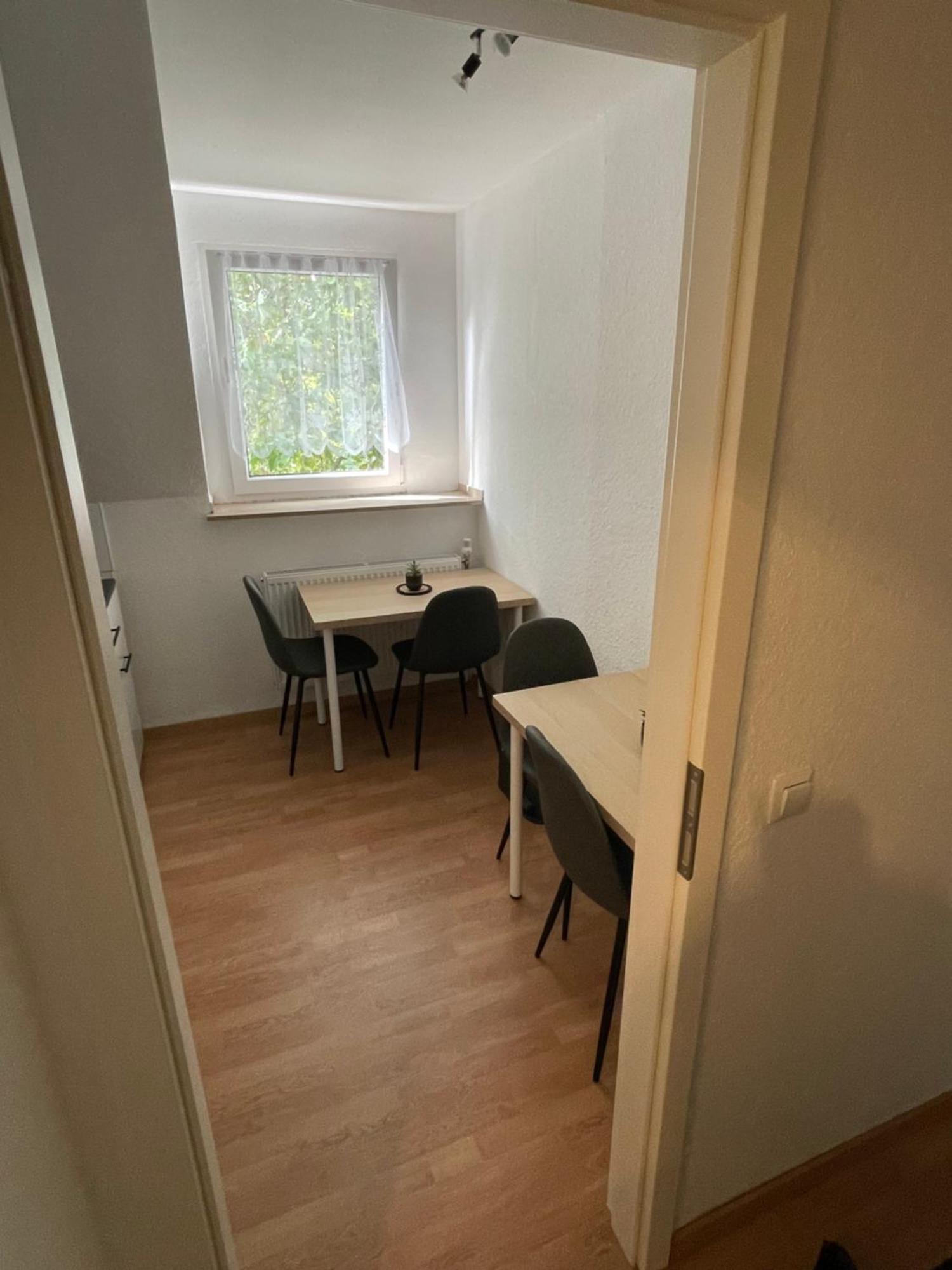 Guenstiges Apartment Gelsenkirchen Schalke Exterior photo