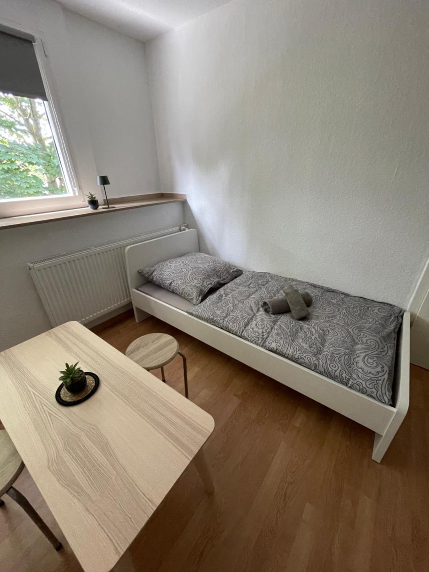 Guenstiges Apartment Gelsenkirchen Schalke Exterior photo